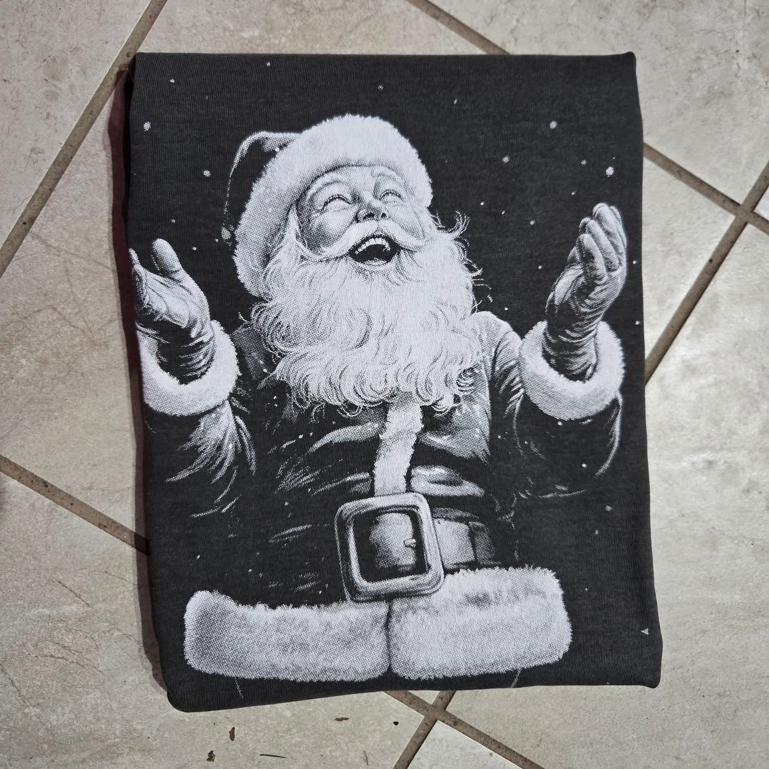 Santa Pepper and white CC