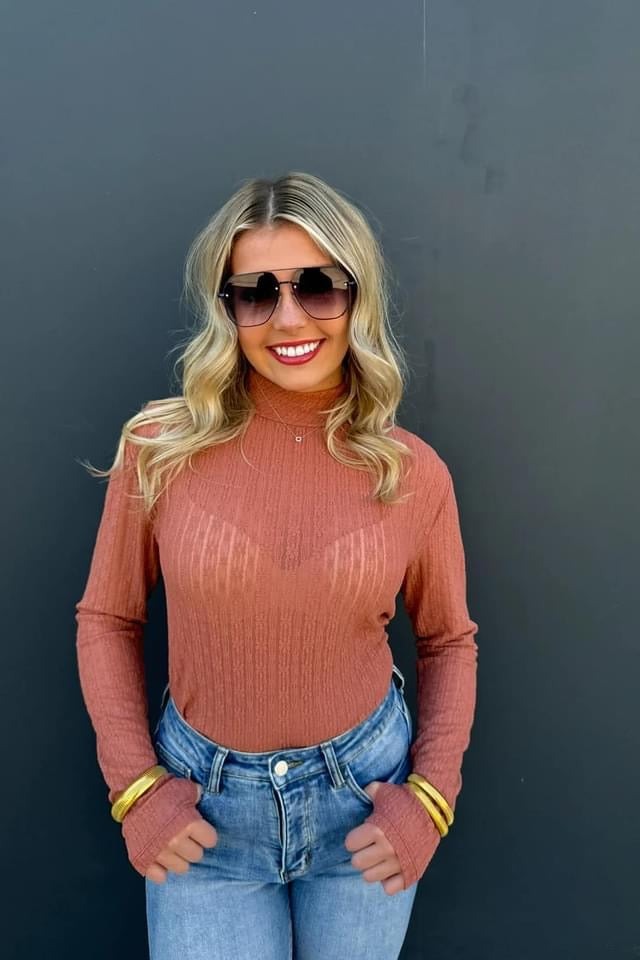 Porsha lace top