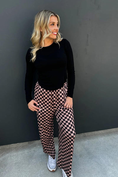 Elena curved hem top