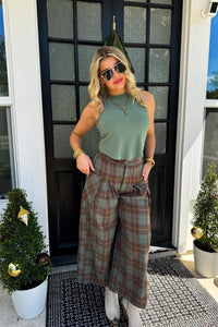 Cayla cropped plaid pants