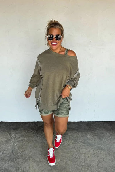 Fall Classic Crew pullover